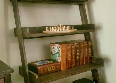 Leaning Shelf